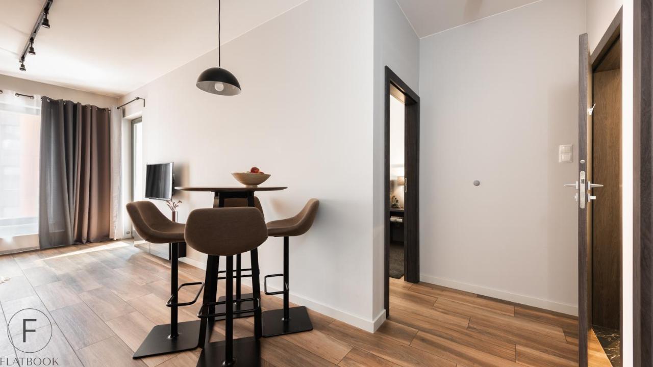 Flatbook - City Center Apartments Brabank With Parking Gdansk Exterior photo