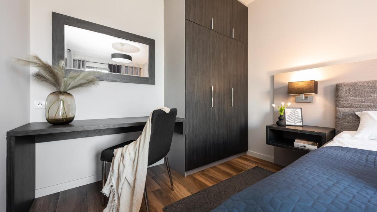 Flatbook - City Center Apartments Brabank With Parking Gdansk Exterior photo